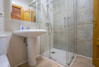 Málaga, Andalusia 29788