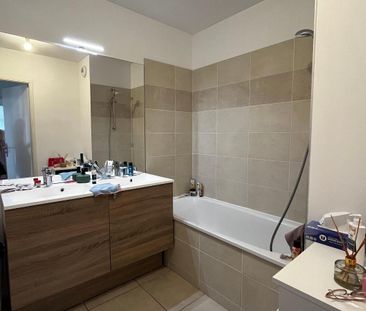 Location Appartement 3 pièces 66m² NIEPPE 59850 - Photo 3