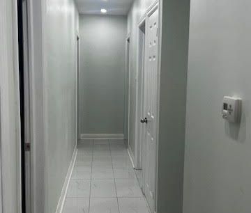 For Lease - 8 Kingsmere Crescent, Toronto, Ontario - Photo 2