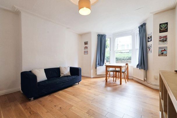 7 bedroom semi-detached house to rent - Photo 1