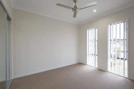 Fantastic Family Home - Photo 4