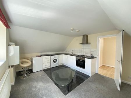 1 bedroom apartment to rent - Photo 4