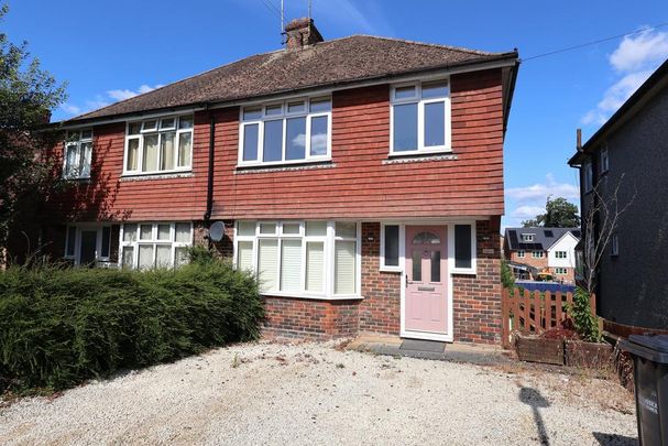 3 bedroom semi-detached house to rent - Photo 1