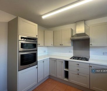 3 bedroom terraced house to rent - Photo 4