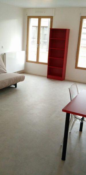 Résidences Liliane Ackermann et Yvonne Abbas pour étudiants à Saint-Denis - Photo 1