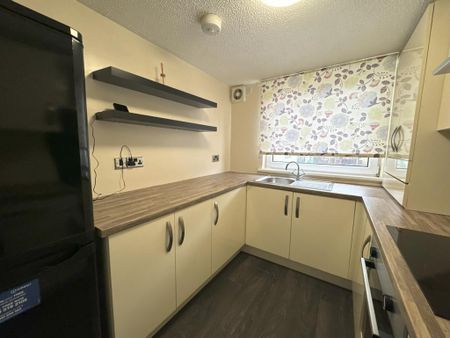 1 bedroom flat to rent - Photo 5