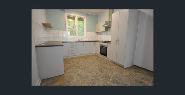 BEAUTY ON BAYMAN - 3x1 + Walk to Beach - Photo 1