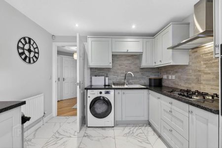 Apt 4 College House, 2 College Drive, Belfast, BT7 3LF - Photo 5