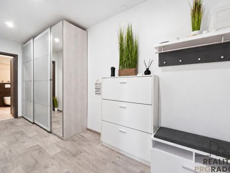 Pronájem bytu 2+kk 60 m2 - Fotografie 2