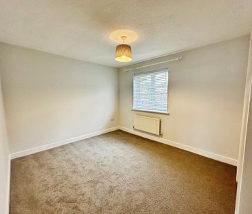 3 bedroom terraced house to rent - Photo 6