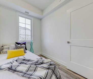 For Lease - 50 LAKEBREEZE Drive Unit# 121, Clarington, Ontario - Photo 1