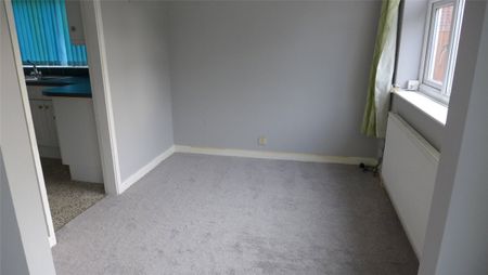 Clifford Bridge Road, Binley, Coventry, CV3 - Photo 5