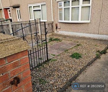 2 bedroom terraced house to rent - Photo 6