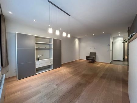 Appartement te huur - Foto 3