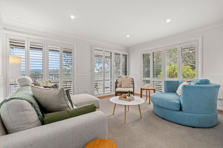18 Wordsworth Avenue, Bateau Bay NSW 2261 - House For Rent | Domain - Photo 3