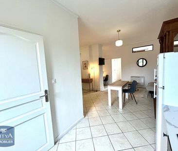 Location Appartement 2 pièces 41m² ST ETIENNE 42100 - Photo 5