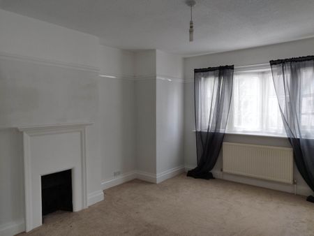 Brickwood, East Croydon, CR0 6 - Photo 5