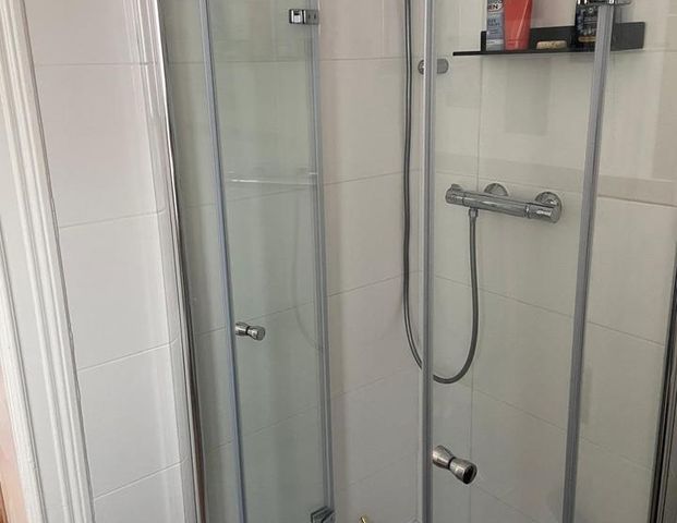 Gemütliche, vollmöblierte Altbau-Wohnung zur Zwischenmiete – ruhi - Foto 1