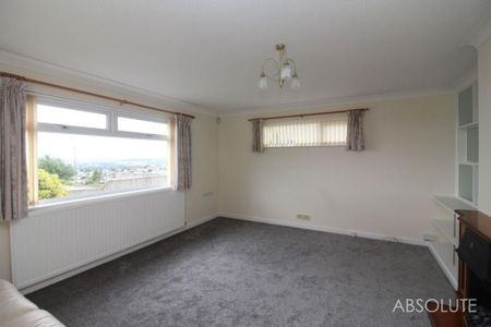 3 bedroom property to rent - Photo 3