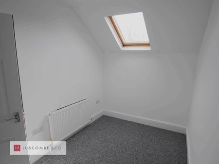 Clytha Square - Photo 2