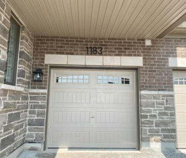 For Lease - 1183 Milland Drive, Oakville, Ontario - Photo 3