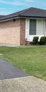 Modern Renovated 4 Bedda! - Photo 4