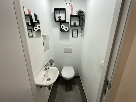 Zeer ruim gelijkvloers 2-slaapkamer appartement Vorselaar - Photo 1