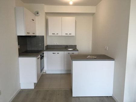 location Appartement T3 DE 63.76m² À CHALIFERT - Photo 3