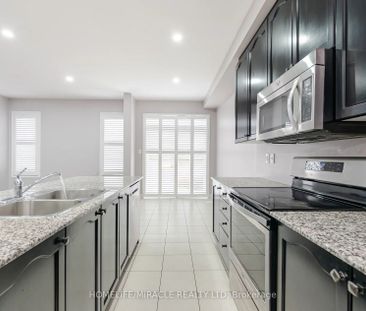 For Lease - 93 Kempenfelt Trail, Brampton, Ontario - Photo 2