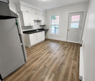 Immeuble - 866-882 Short, Sherbrooke Grand 6 1/2 à Sherbrooke - Photo 3
