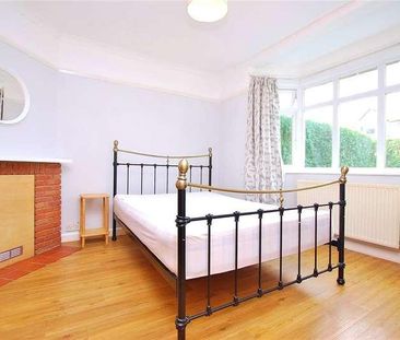 Cherry Tree Avenue, Guildford, Surrey, GU2 - Photo 1