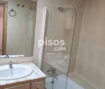 Piso en alquiler en Calle de Santiago - Photo 3