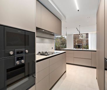 Exclusive Garden Residence in Boutique Toorak Development - Photo 6