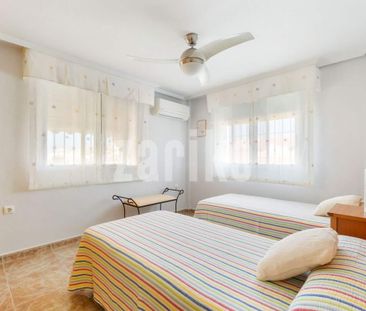 Chalet for rent in Torre de la Horadada - Photo 4