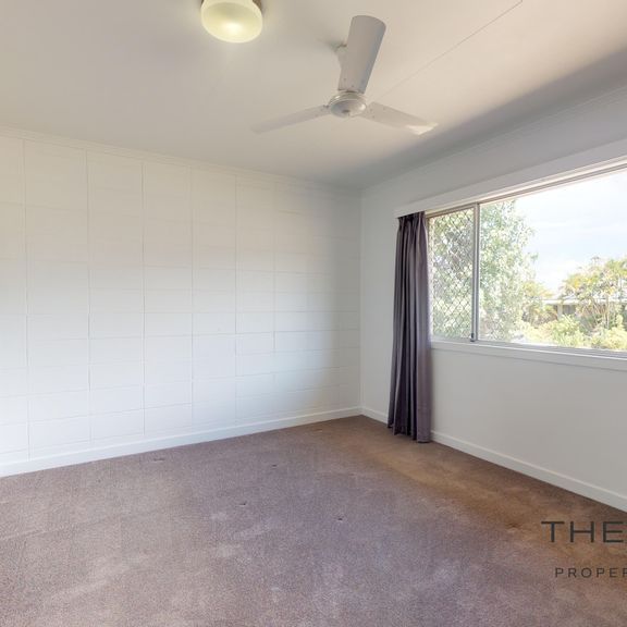 Unit with Modern Touches & Low-Maintenance Living - Photo 1