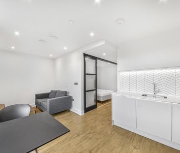 Studio to rent - Photo 2