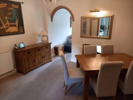 2 bedroom terraced house to rent - Photo 5