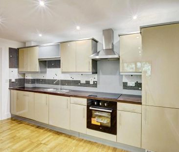 2 bedroom apartment to rent - Photo 4