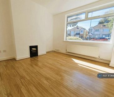2 bedroom semi-detached house to rent - Photo 5