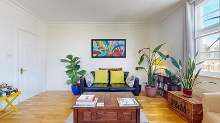 2 bedroom flat to rent - Photo 2