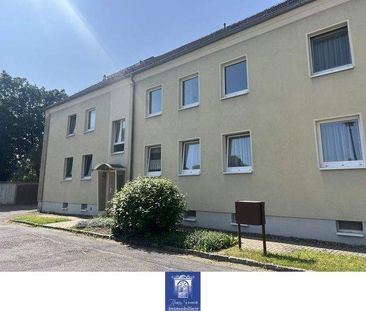 Hübsche Wohnung mit Tageslichtbad und Wanne in idyllischer Lage! - Photo 2