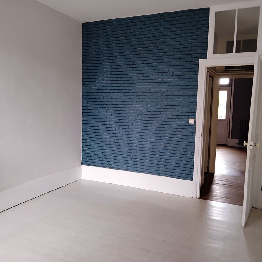 Vaste appartement 100 m² centre ville AUTUN - Photo 1