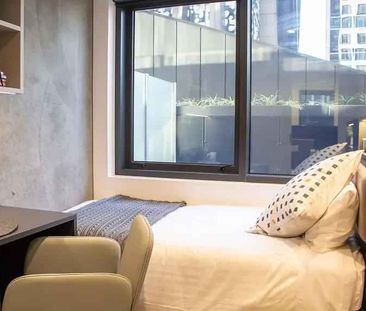 3 Bed Duplex with Terrace - Photo 2