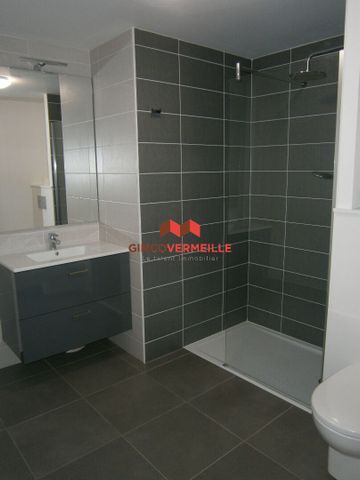 Location Appartement 2 pièces 45m² - Photo 4