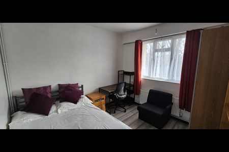 Room in a Shared Flat, Rowland Hill House, SE1 - Photo 2