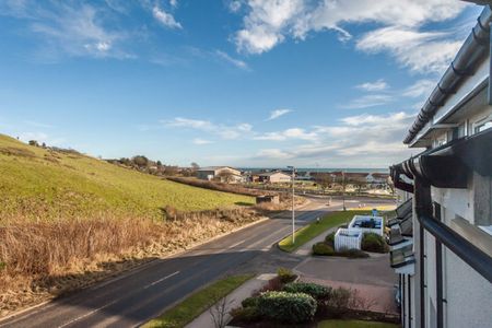 27 Cowie Park, AB39 2PZ, Stonehaven - Photo 3