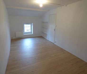 Location Appartement 3 pièces 69m² MACON 71000 - Photo 4