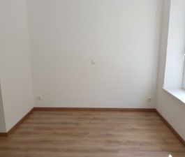 Schillerstr. 8, Wohnung 1 ~~~ Balkon, Maisonette, Tageslichtbad mit... - Foto 1