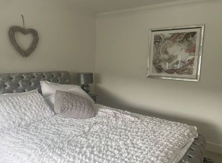 Henfaes Road, Neath, SA11 - Photo 5