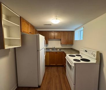 For Lease - 281 The Queensway Drive, Georgina, Ontario - Photo 3